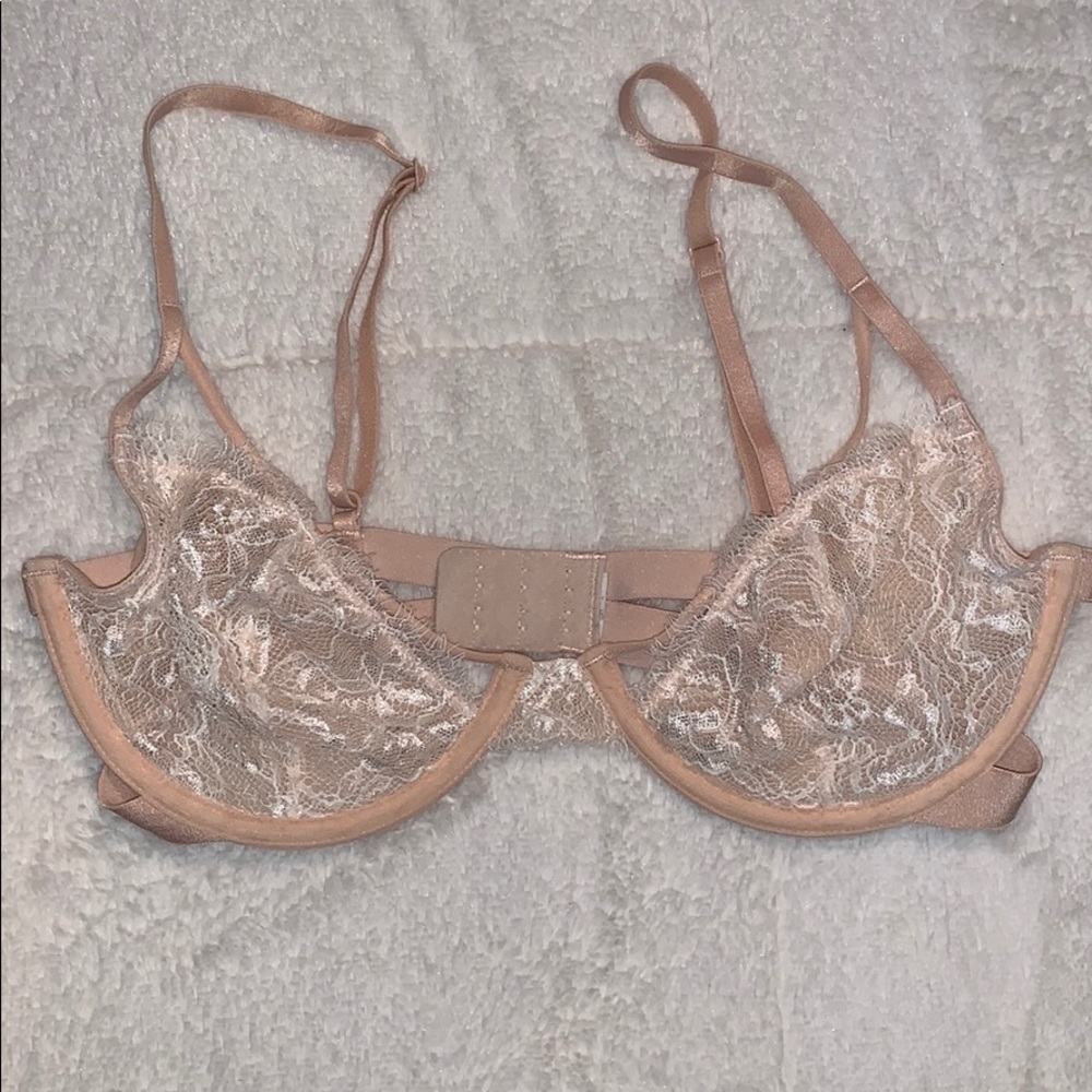 Lace bra